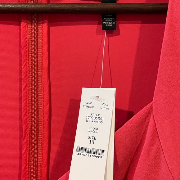 Black House White Market. Size 10 in coral.  Never worn - Picture 2 of 6